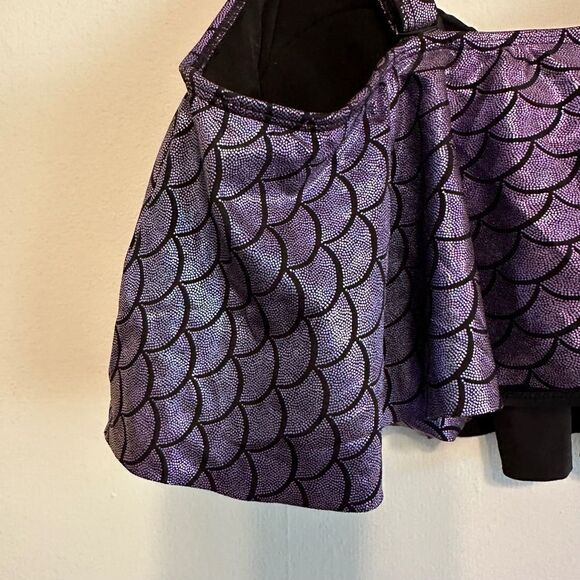 Torrid Iridescent Mermaid Flounce Top Only  2X - Picture 11 of 13